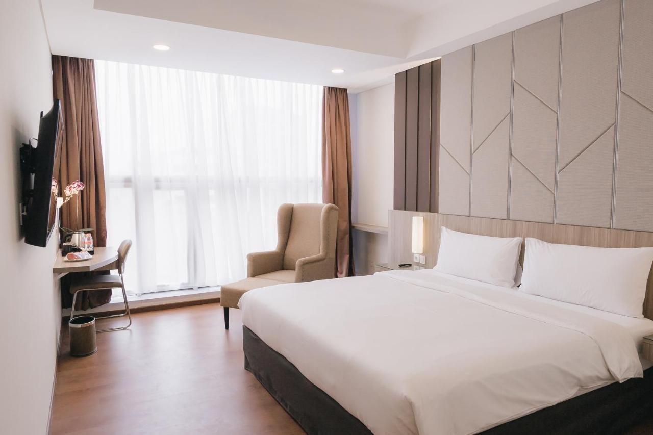 Grand G7 Hotel Pasar Baru Giacarta Esterno foto