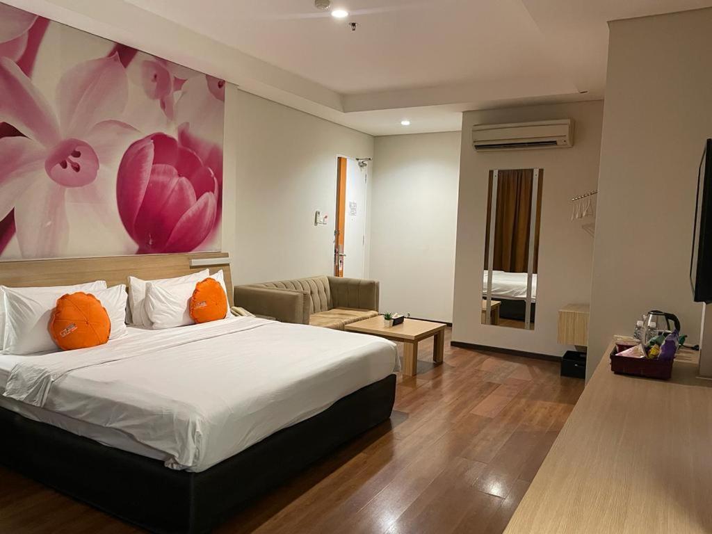Grand G7 Hotel Pasar Baru Giacarta Esterno foto